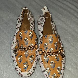 Tory Burch Floral Chain Loafers